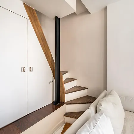 Stylish 1bd Duplex - Stunning Views Near Louvre Paris