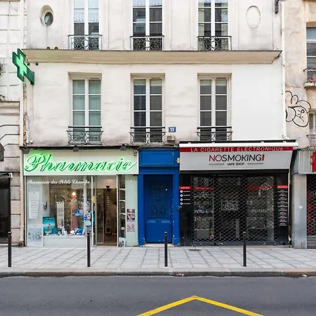 Stylish 1bd Duplex - Stunning Views Near Louvre Paris